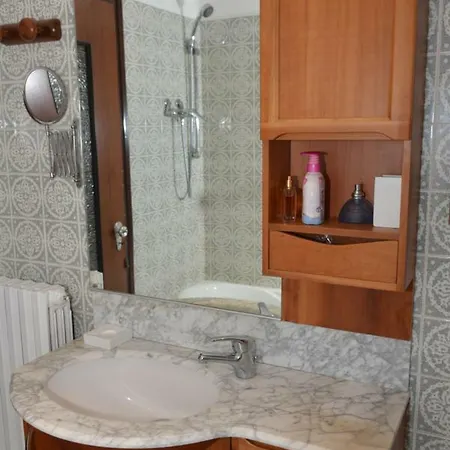 Apartment Casa Maria Livo (Lombardy)